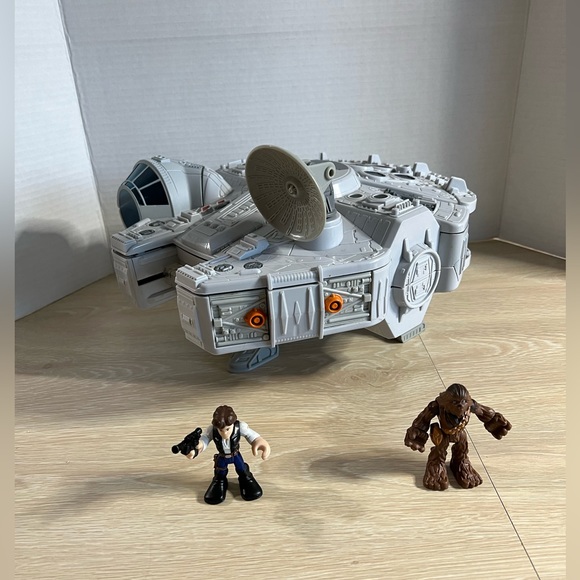 Star Wars Galactic Heroes Millennium Falcon - Picture 3 of 4